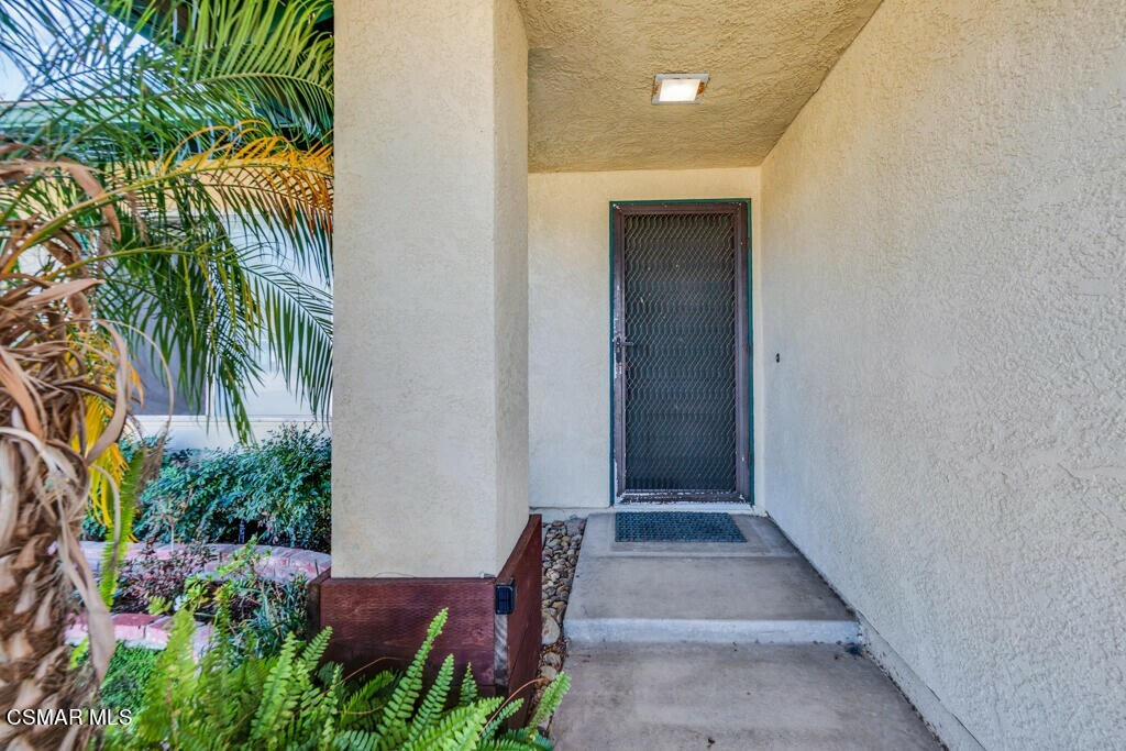 Property Photo:  1934 Concord Court  CA 93065 