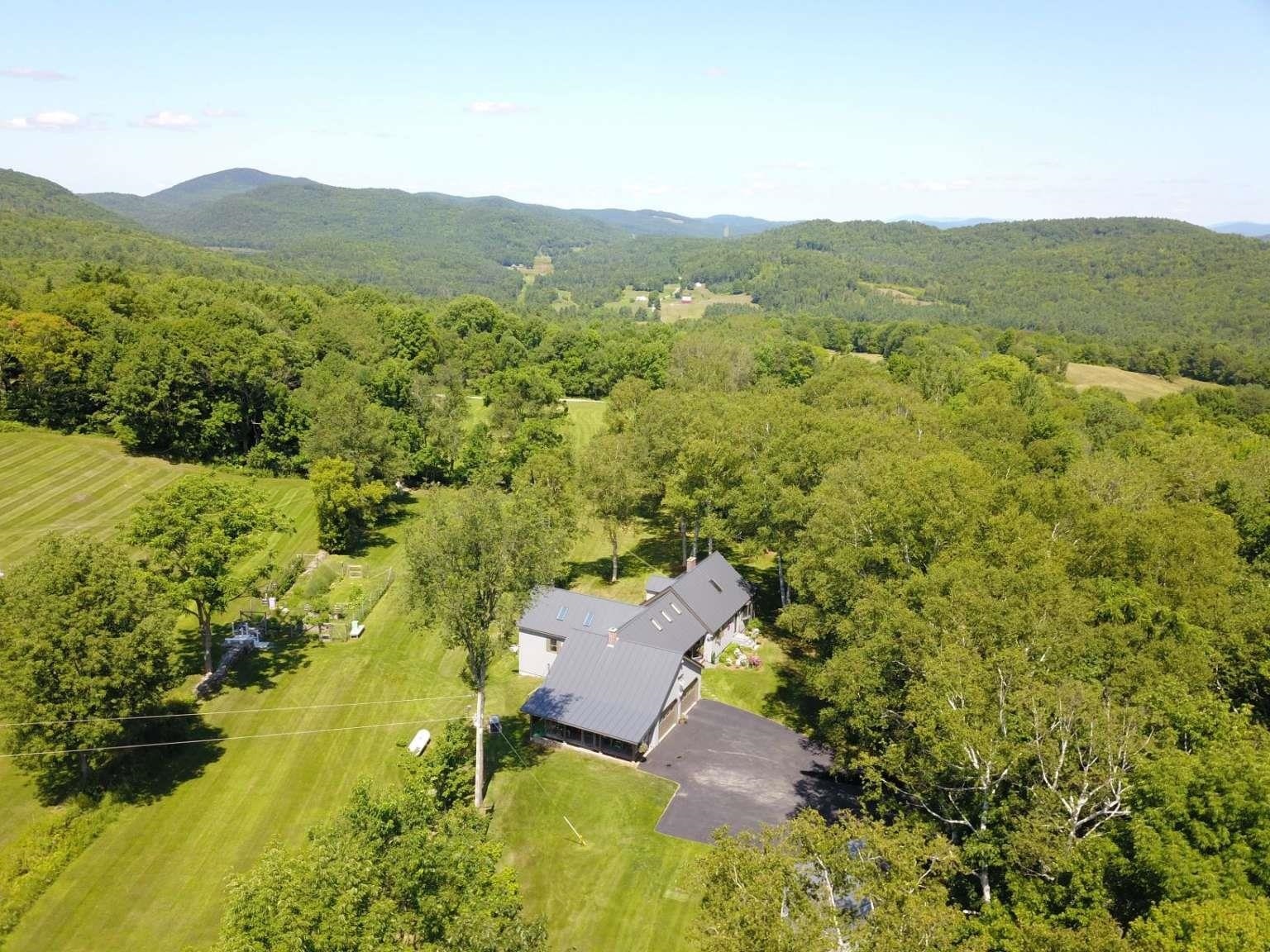 Property Photo:  519 Symes Pond Road  VT 05042 