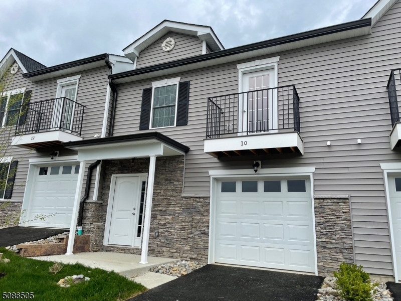 Property Photo:  9 Gabriella Way  NJ 07860 