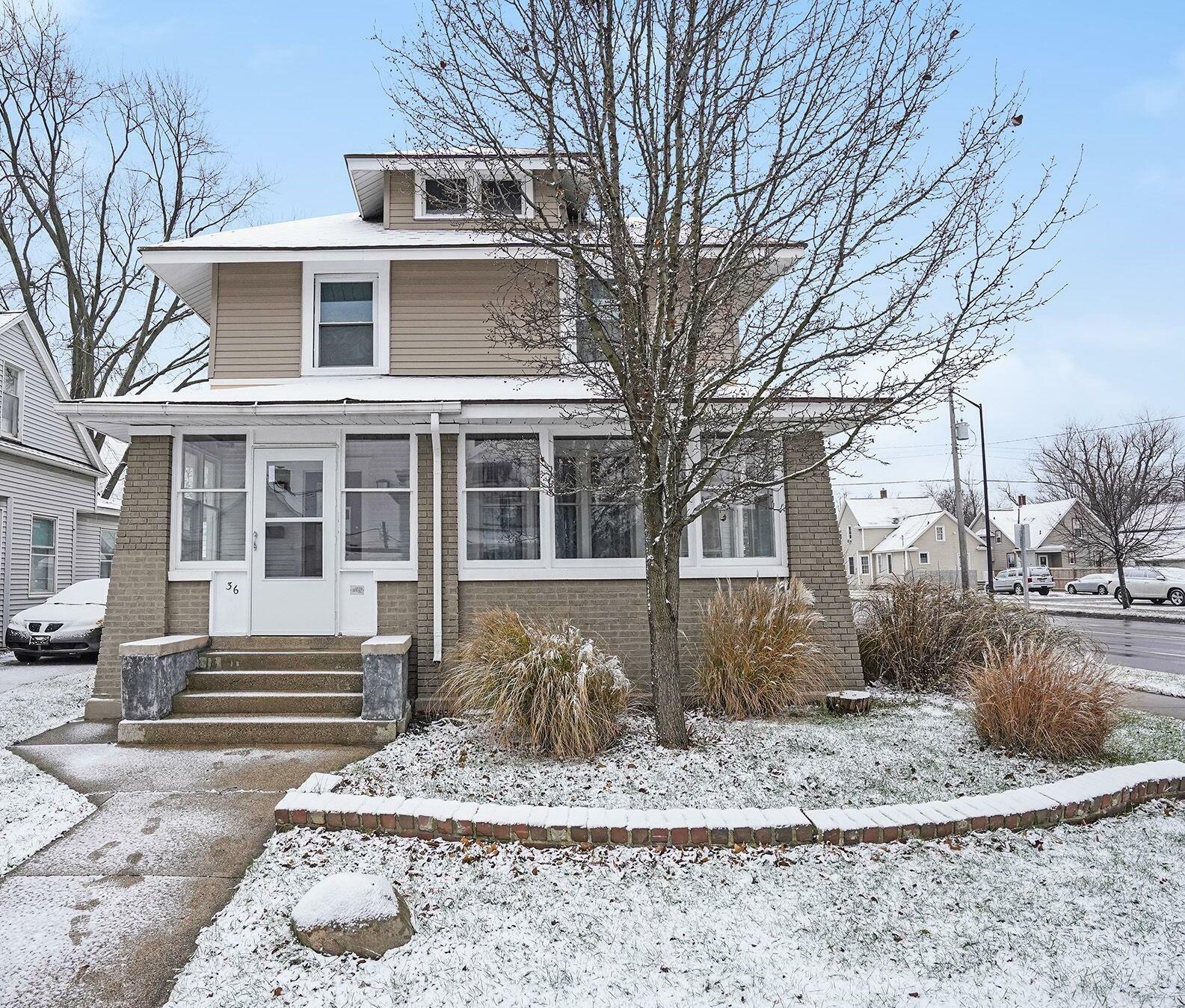 36 W 17th Street  Holland MI 49423 photo