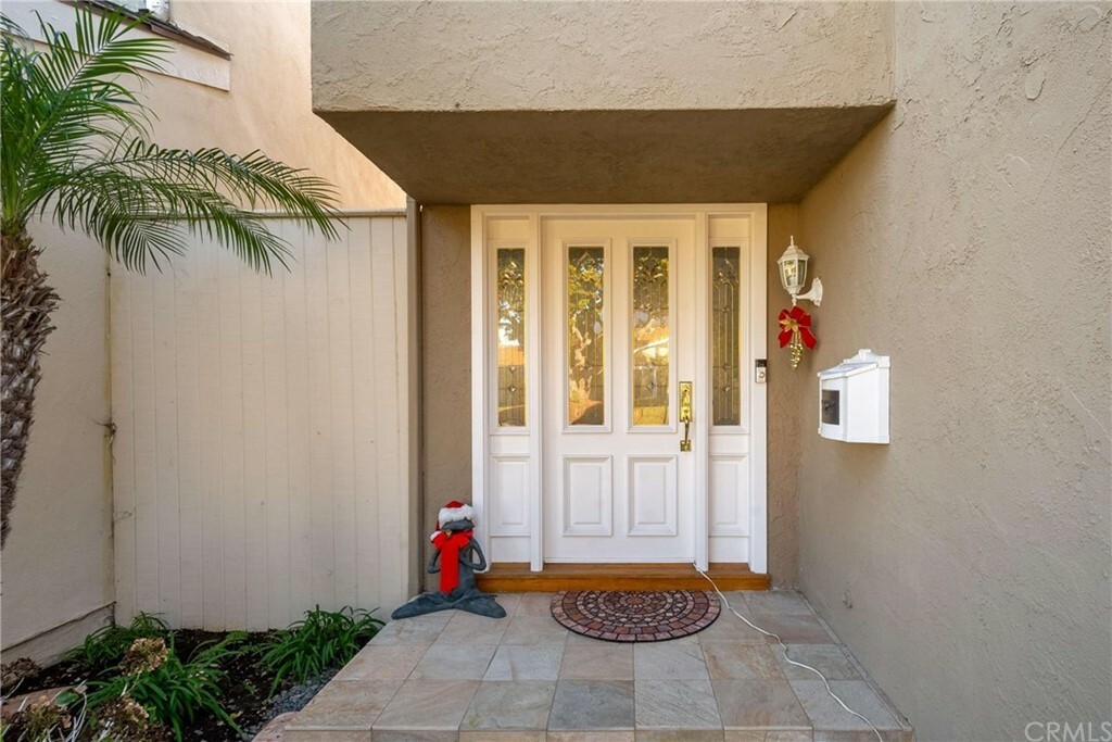 Property Photo: 7029 Mariner Way CA 90803