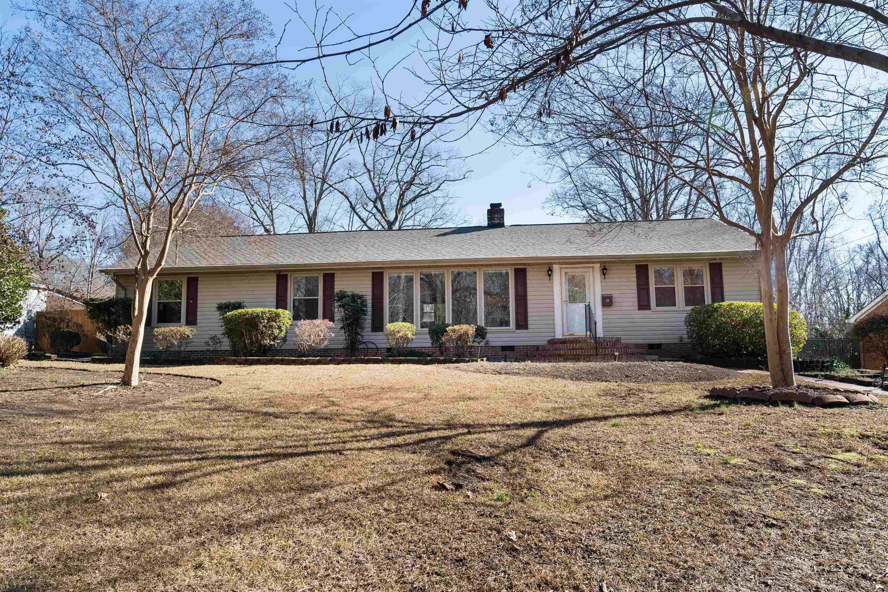 Property Photo:  327 N Park Drive  SC 29302 