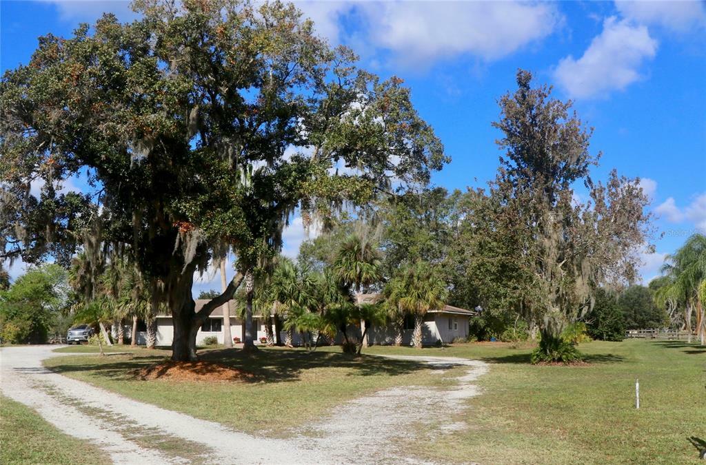 Property Photo:  5240 Myakka Valley Trail  FL 34241 