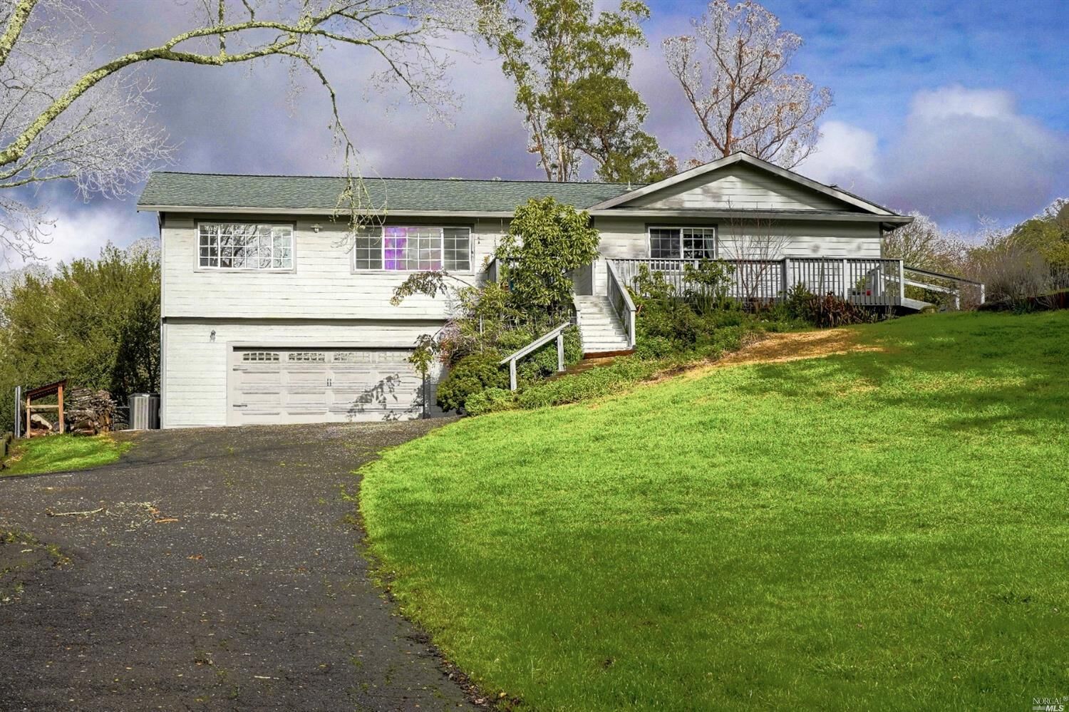 Property Photo:  10465 Pelham Drive  CA 95492 