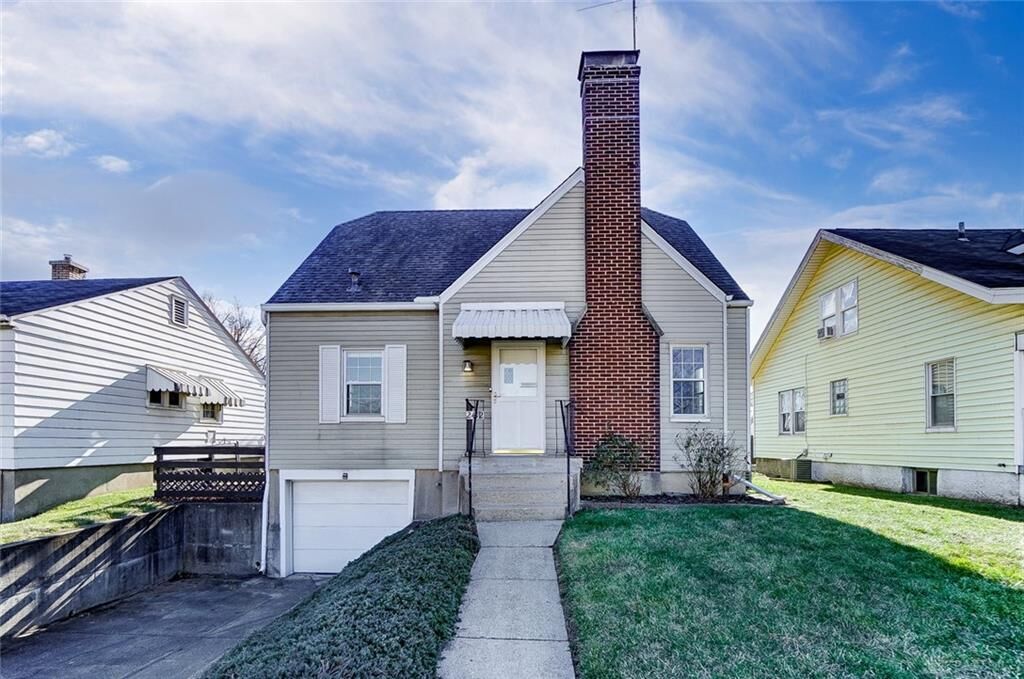Property Photo: 2412 Hill Avenue OH 45044