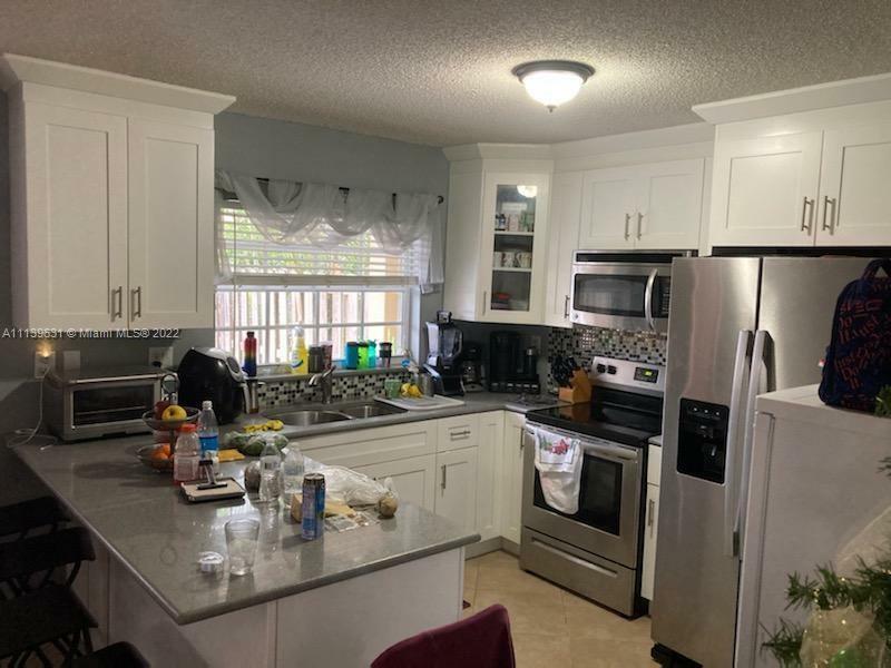 7070 SW 158th Ct 7070  Miami FL 33193 photo