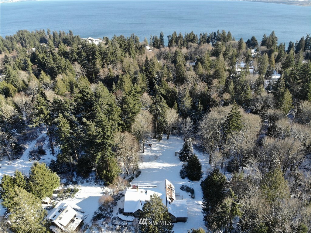 Property Photo:  9969 NE Knight Road  WA 98110 