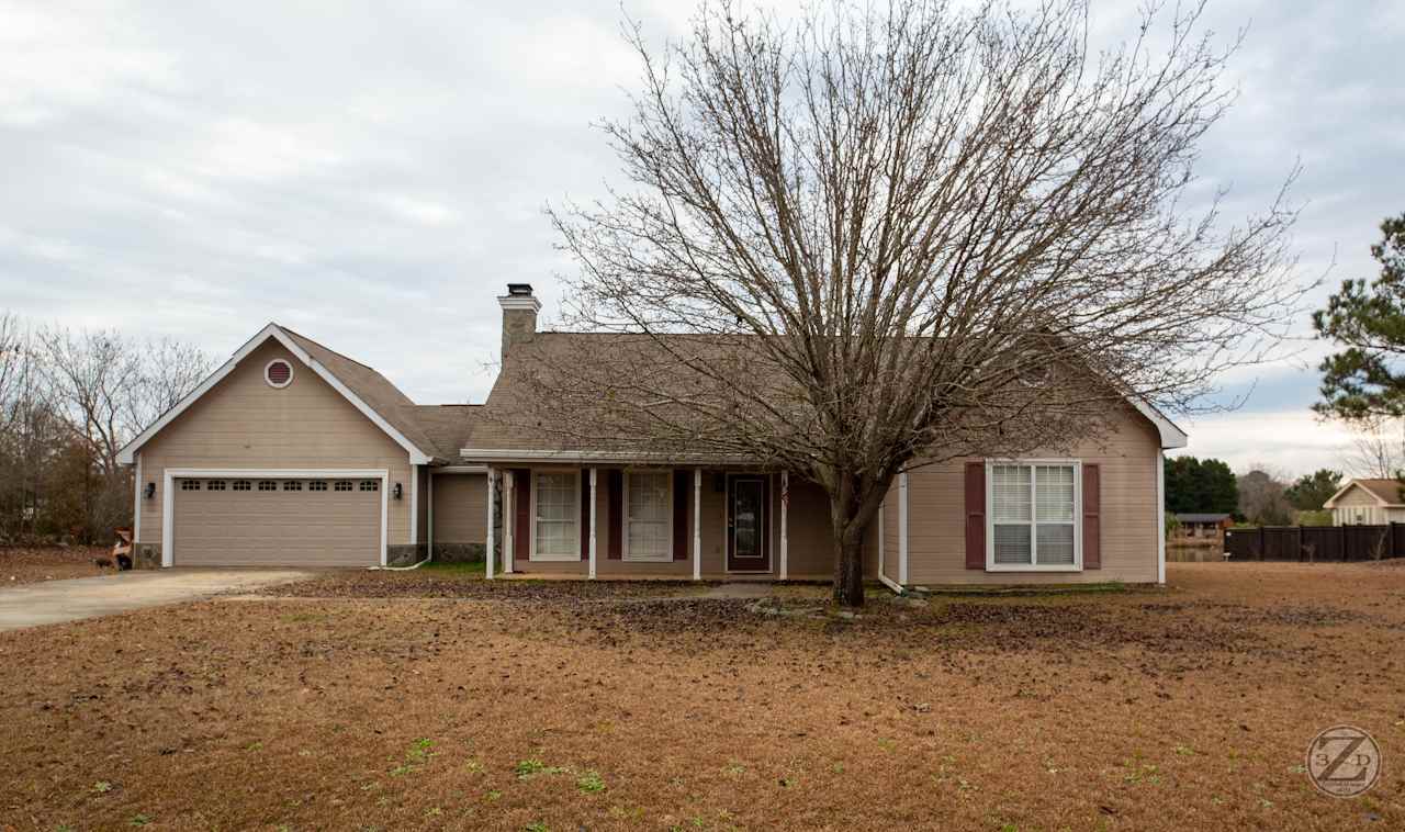 Property Photo:  103 Katrina Court  GA 31088 