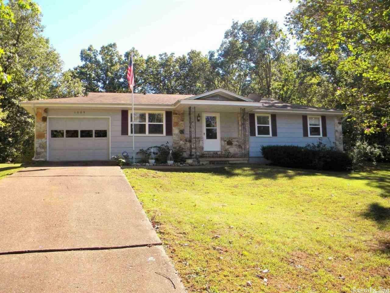 Property Photo: 1009 Austin Road AR 72512