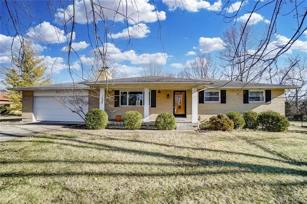 Property Photo:  1622 Hanes Road  OH 45432 