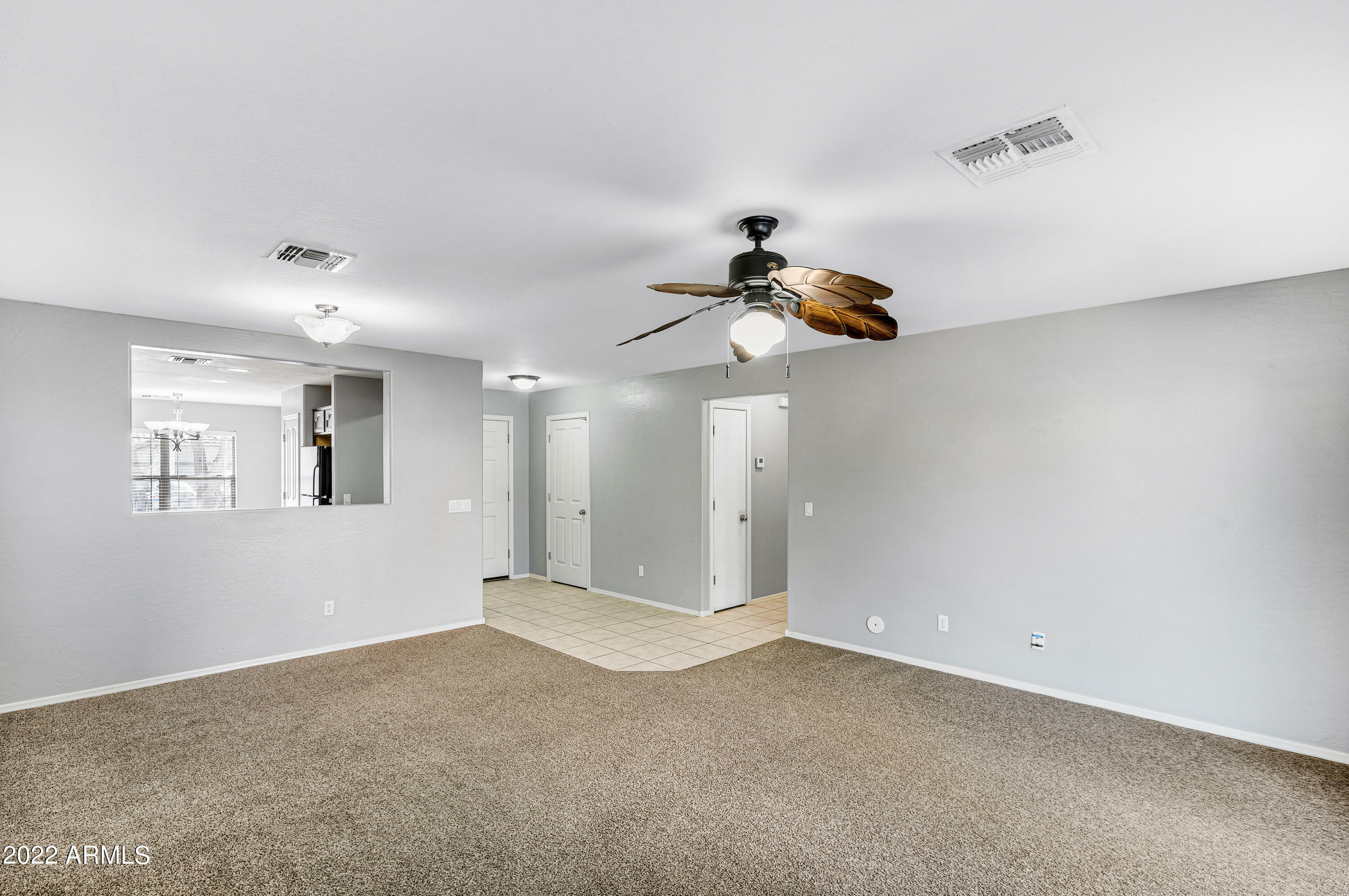 Property Photo: 1318 E Brent Court AZ 85122