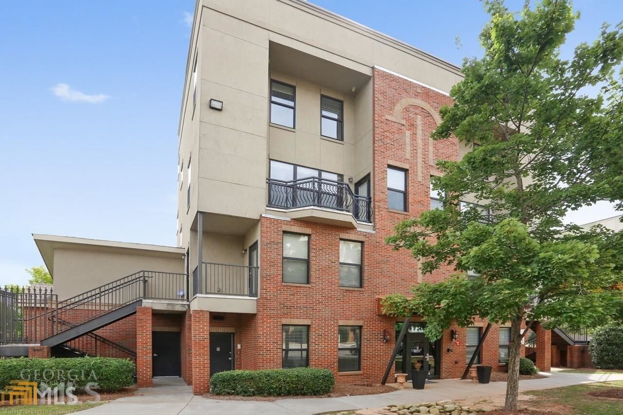 Property Photo:  898 Oak Street SW 3412  GA 30310 