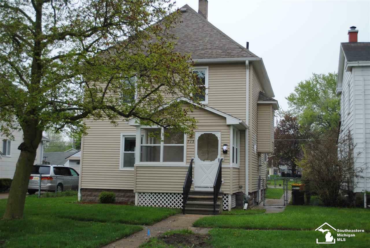 Property Photo:  715 Smith St.  MI 48161 