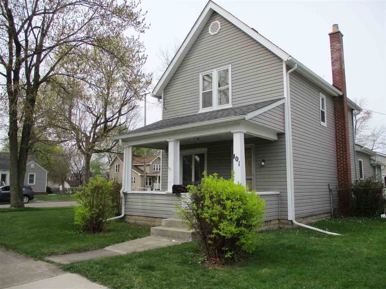 Property Photo:  401 Marquette St  MI 48429 