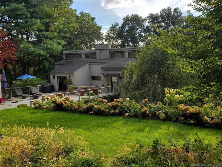 18 Navy Lane  Essex CT 06426 photo