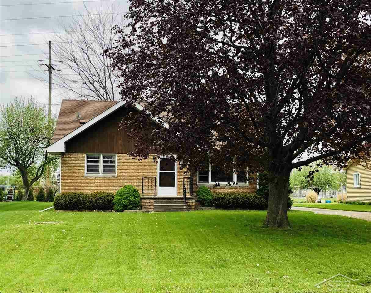 Property Photo:  4850 Leaside Dr.  MI 48603 