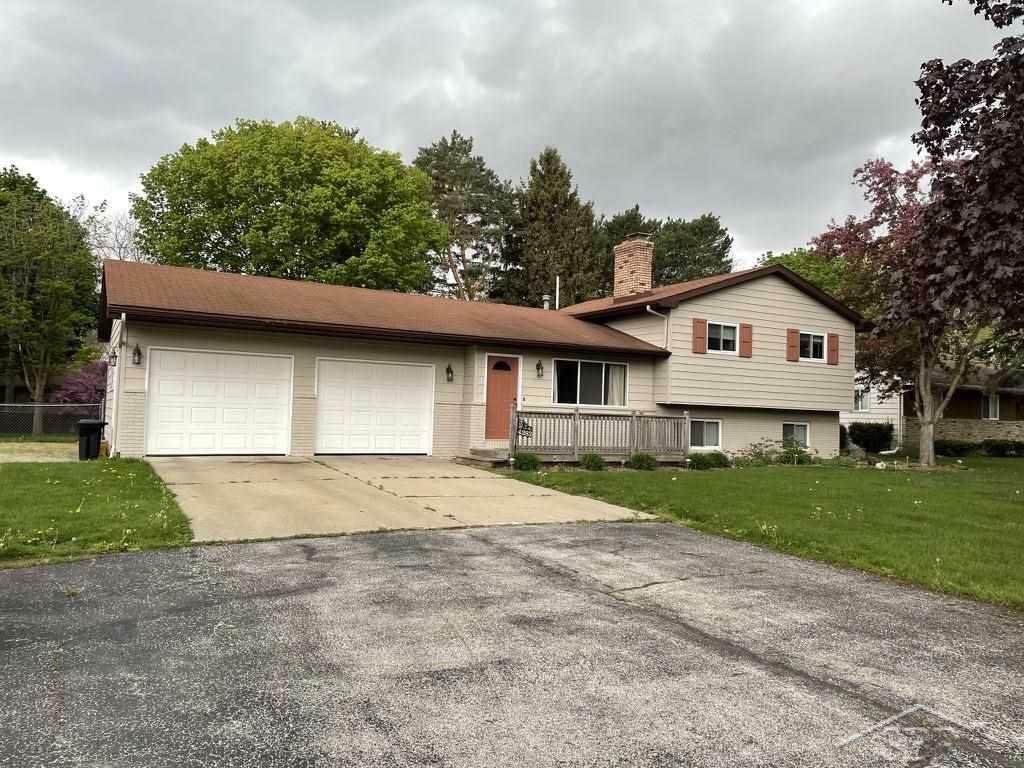 Property Photo:  4283 Brockway  MI 48638 