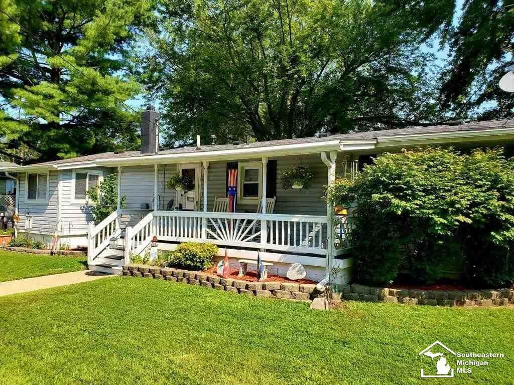 Property Photo:  3133 2nd Street  MI 48133 