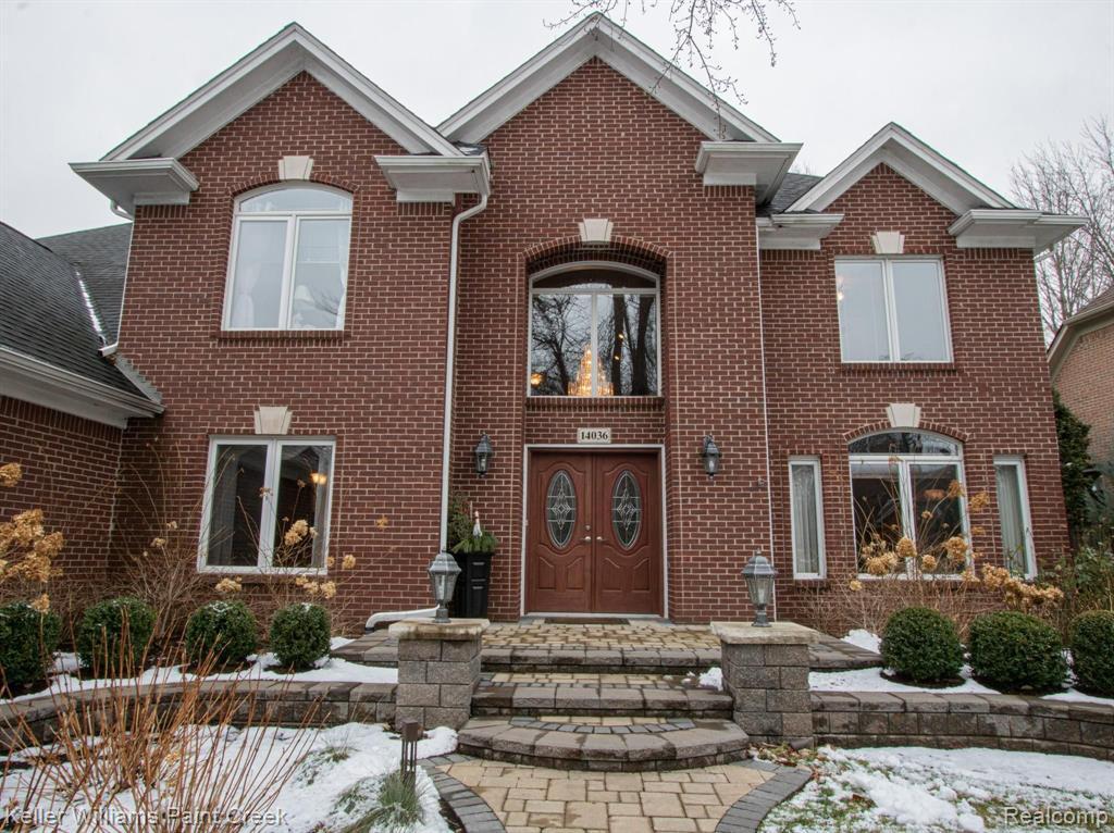 Property Photo: 14036 Bournemuth Drive MI 48315 2863