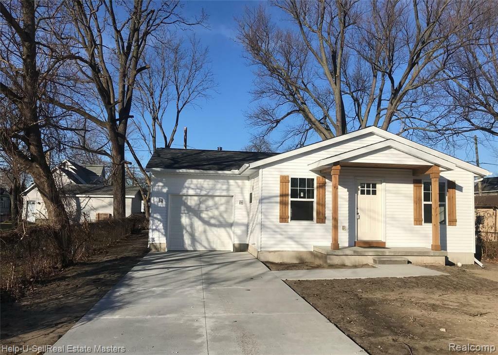 Property Photo: 1225 Russell Court MI 48060
