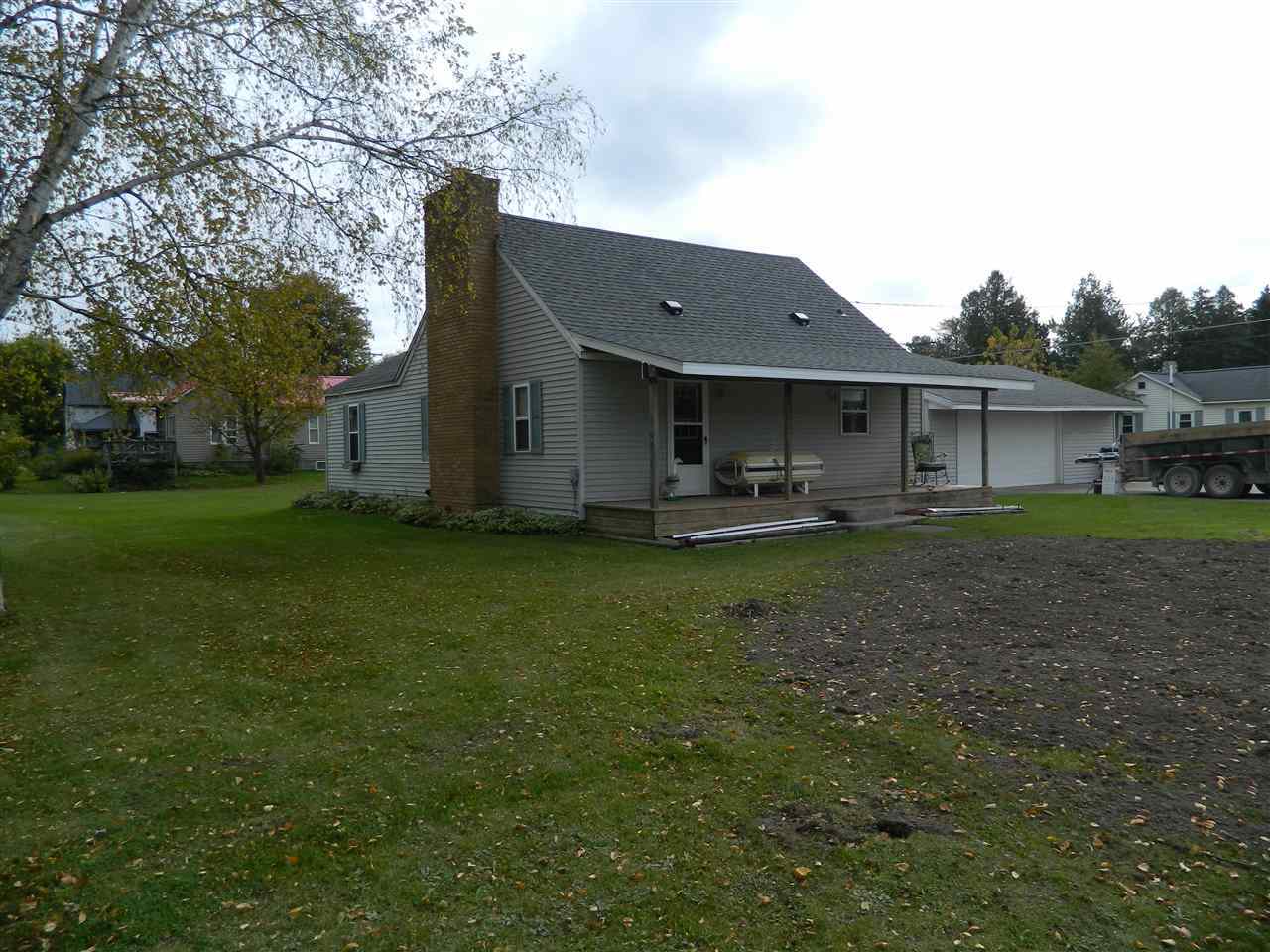 Property Photo:  3493 W Pine River Rd  MI 48658 