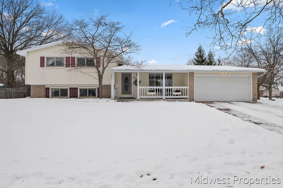 1700 Rodney Circle NE  Grand Rapids MI 49505 photo