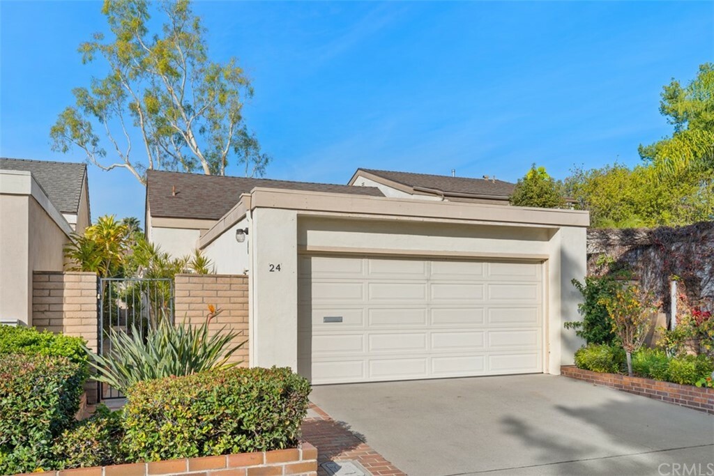 Property Photo:  24 Sequoia Tree Lane  CA 92612 