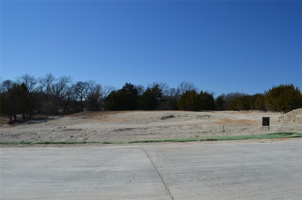 Property Photo: 6071 Sage Oaks Court TX 76065