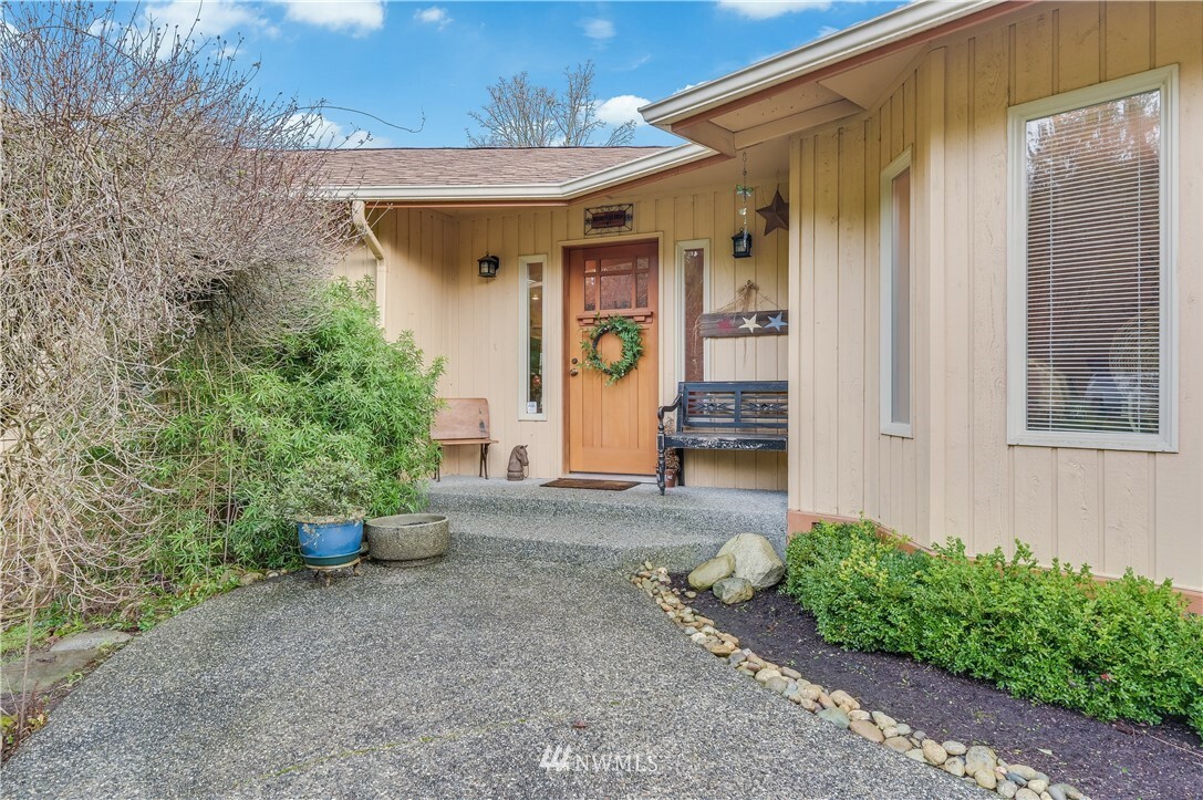 Property Photo:  14115 70th Avenue NW  WA 98292 