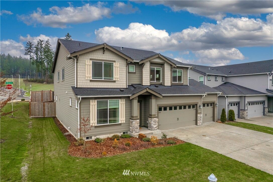 Property Photo:  12907 Emerald Ridge Boulevard E  WA 98374 