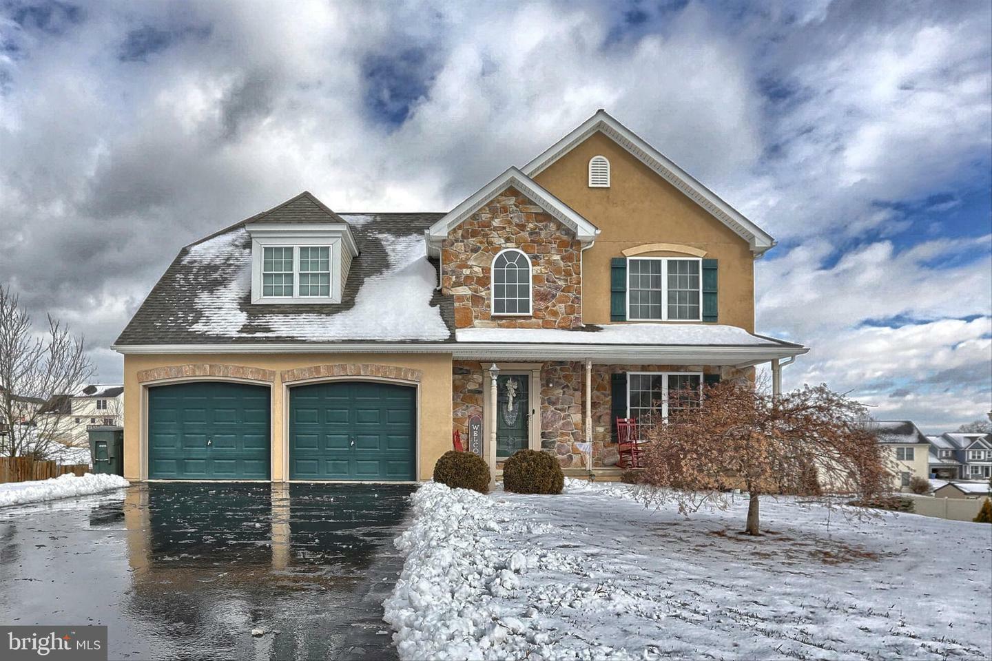 Property Photo:  165 Austin Drive  PA 17347 