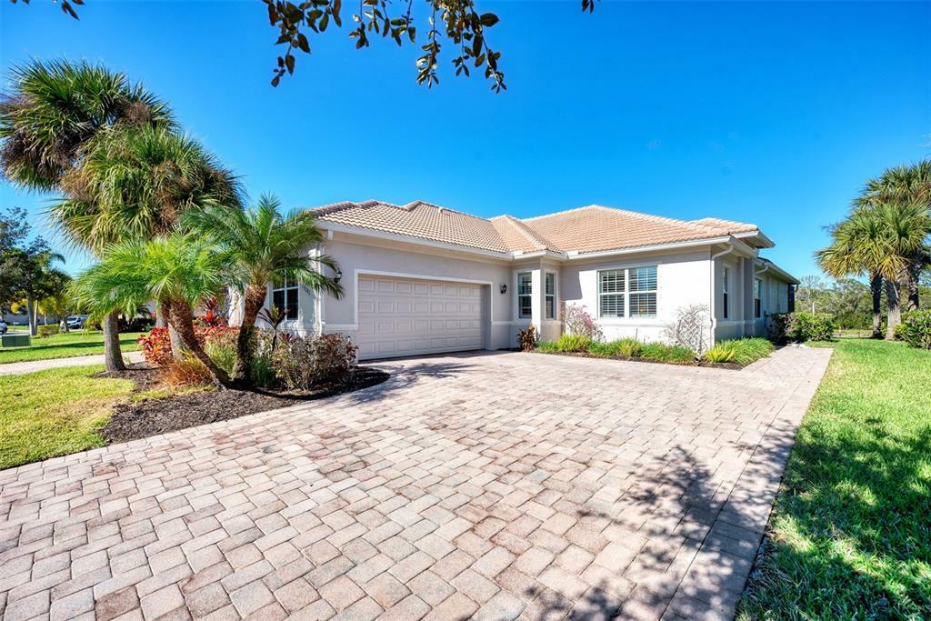 Property Photo:  13201 Creekside Lane  FL 33953 