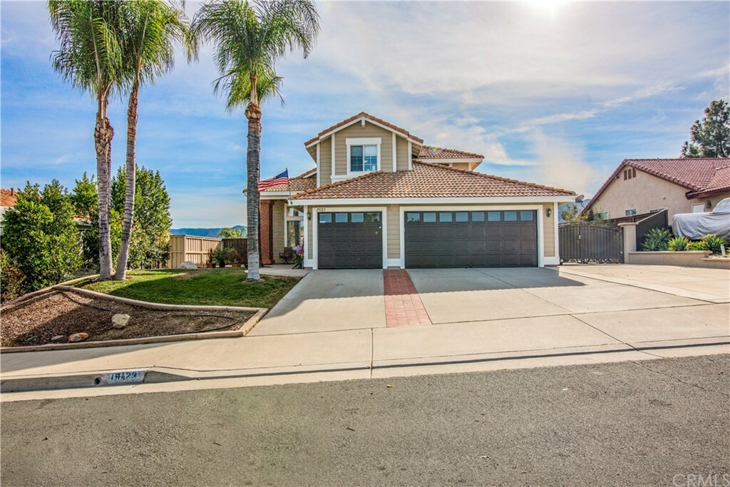 15123 Ironwood Street  Lake Elsinore CA 92530 photo