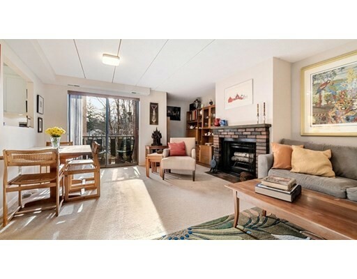 Property Photo:  54 Concord Ave 103  MA 02138 