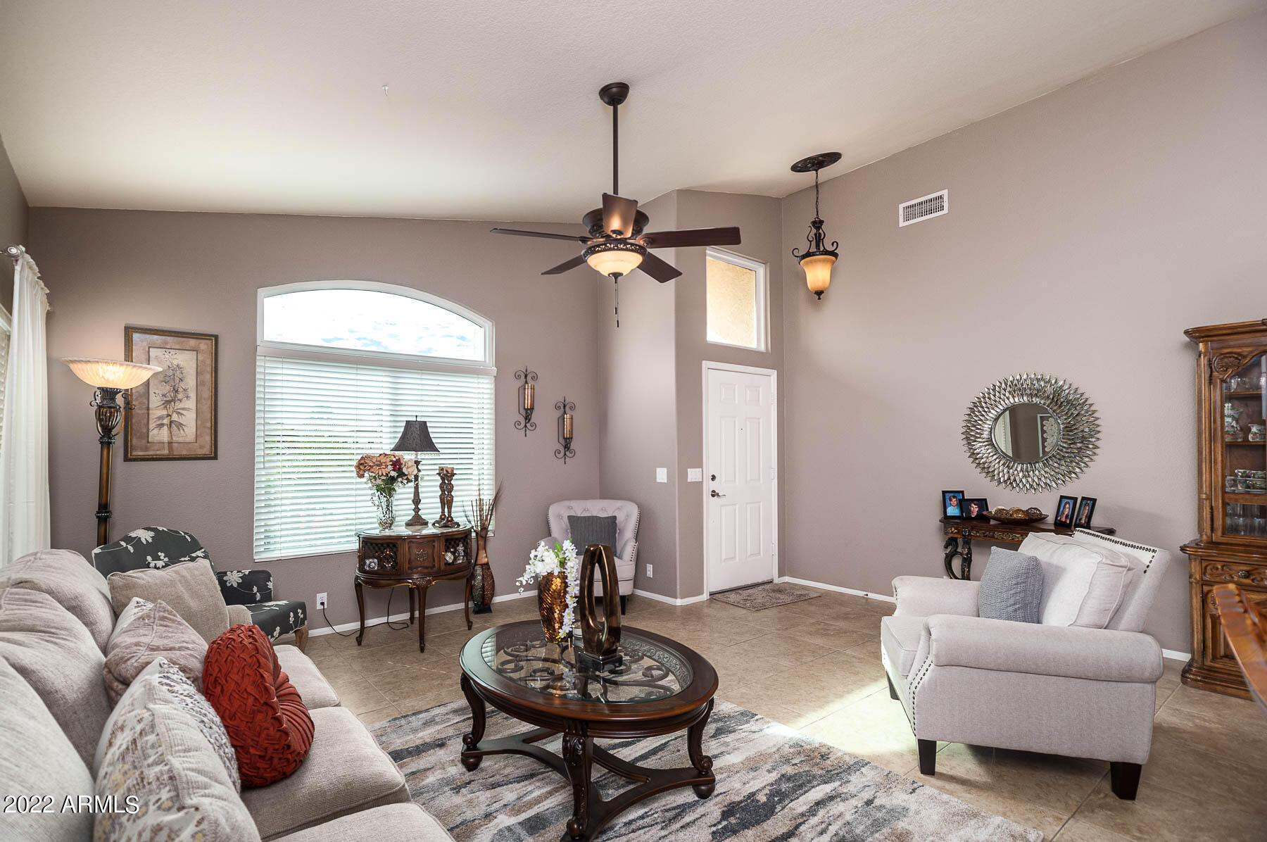 Property Photo: 9010 W Escuda Drive AZ 85382
