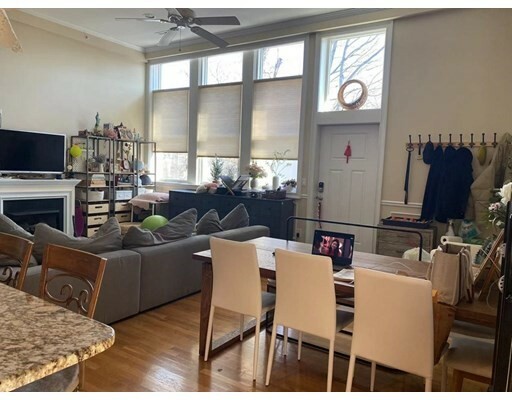 Property Photo: 349 Fulton St 7 MA 02155