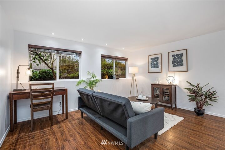 Property Photo:  1515 E Union Street 102  WA 98122 