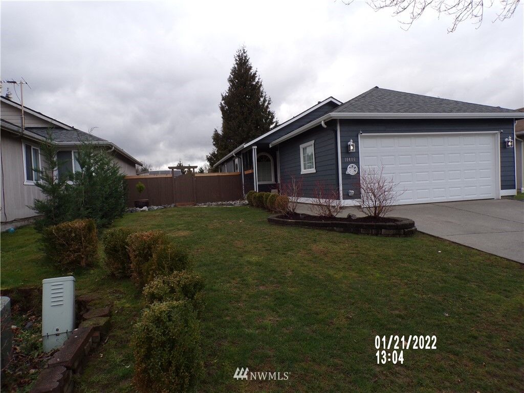 Property Photo: 10406 59th Drive NE WA 98270