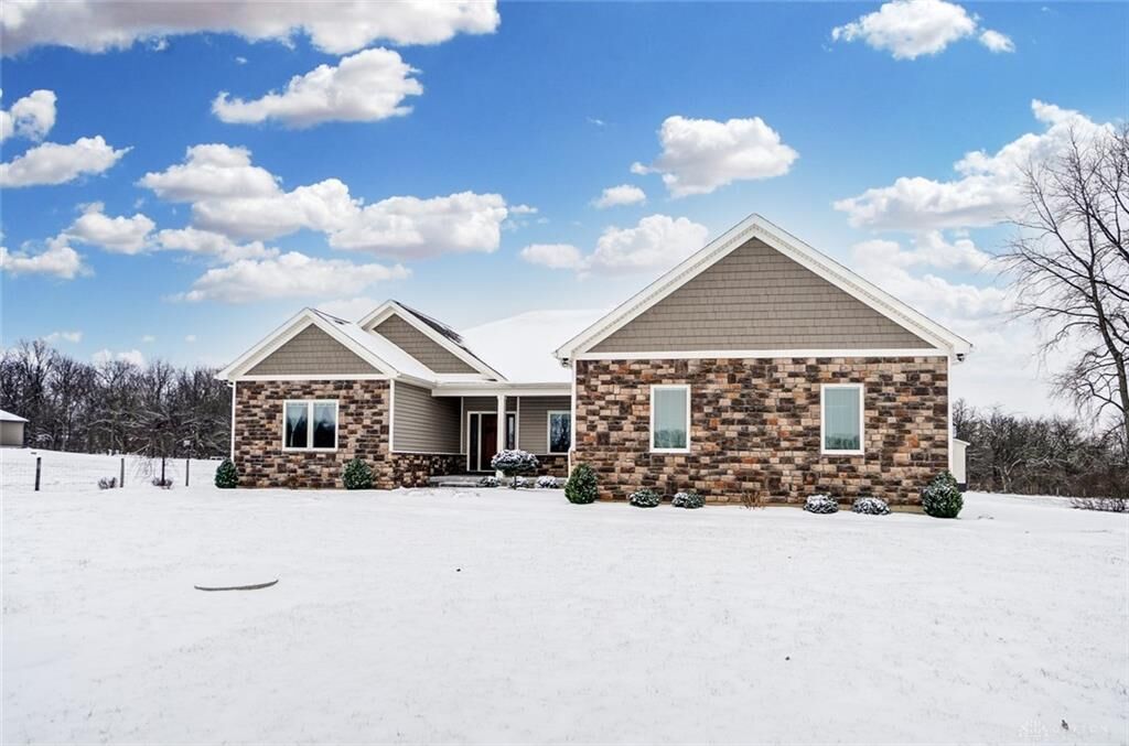Property Photo: 5246 E State Route 41 OH 45373