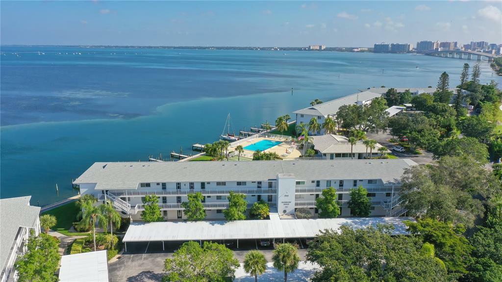 Property Photo:  771 John Ringling Boulevard 4fairm  FL 34236 