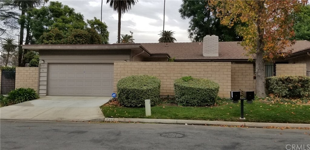 Property Photo:  5454 Quince Street  CA 92506 