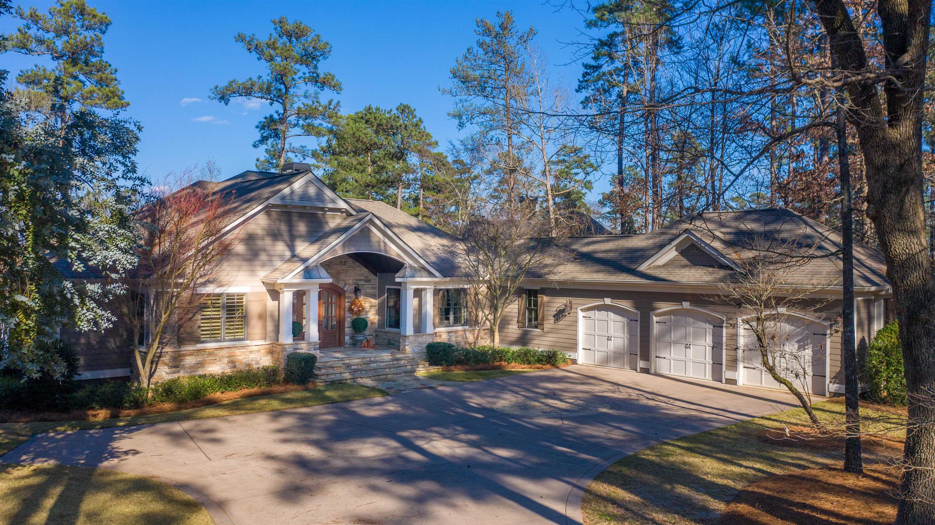 Property Photo: 1081 Henrys Hill GA 30642