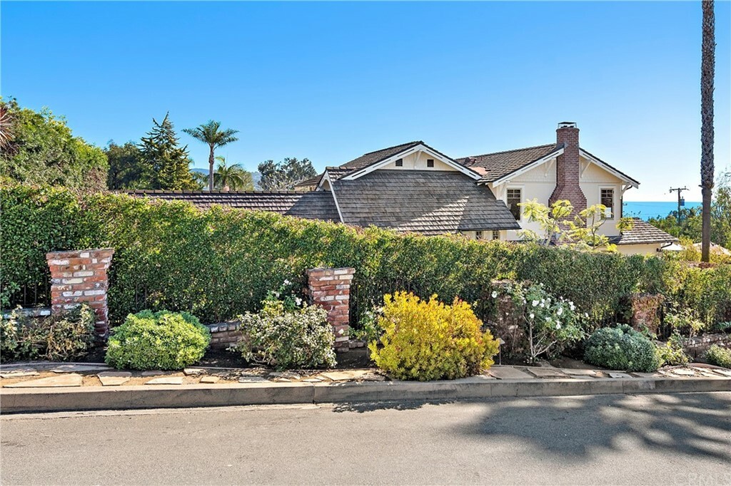 Property Photo: 451 Hawthorne Road CA 92651