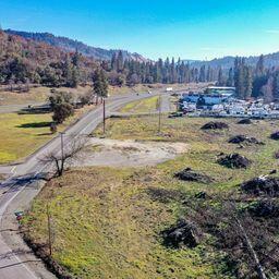 4784/4986 Monument Drive  Grants Pass OR 97526 photo