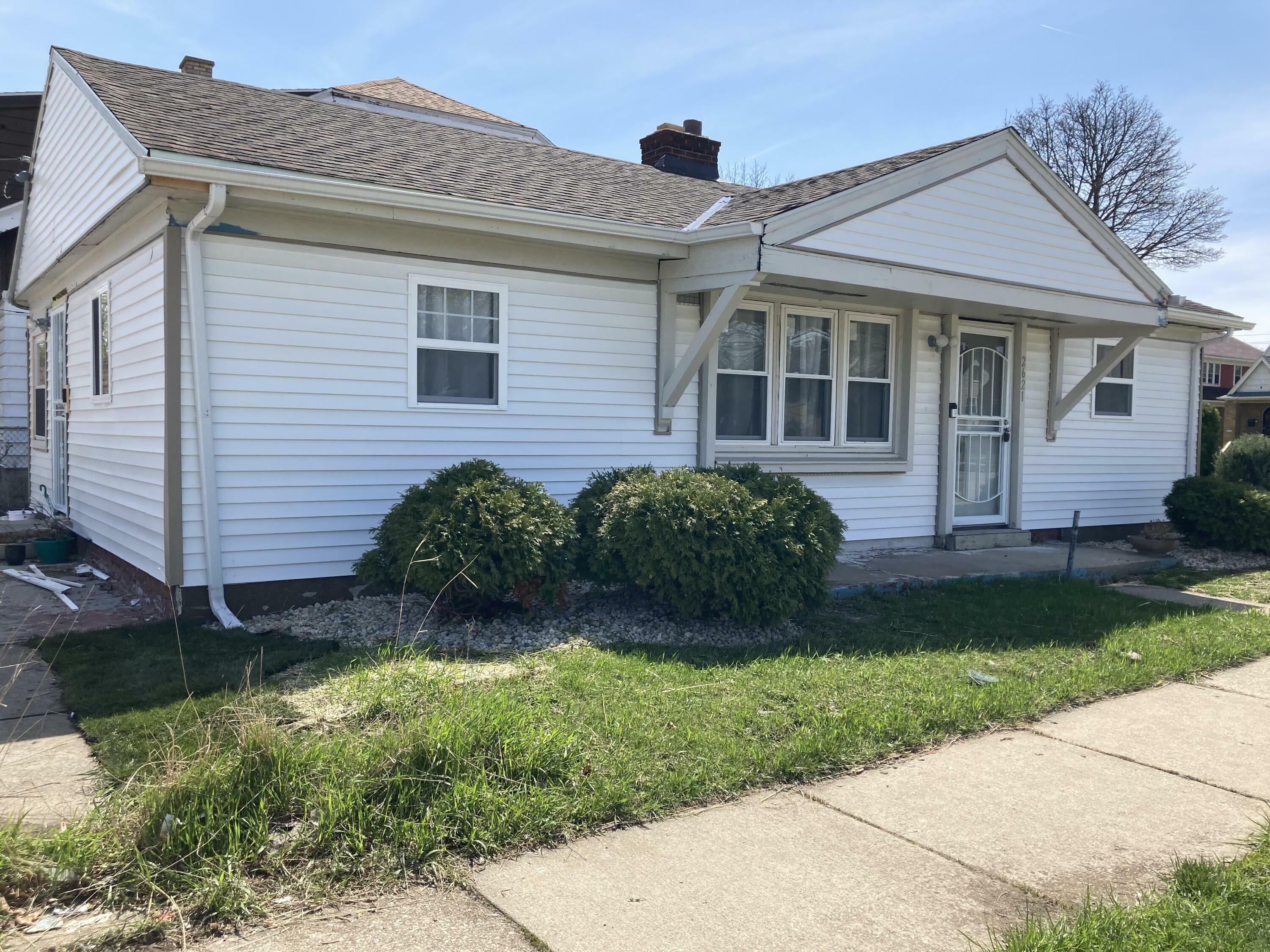 Property Photo:  2621 W Ruby Ave  WI 53209 
