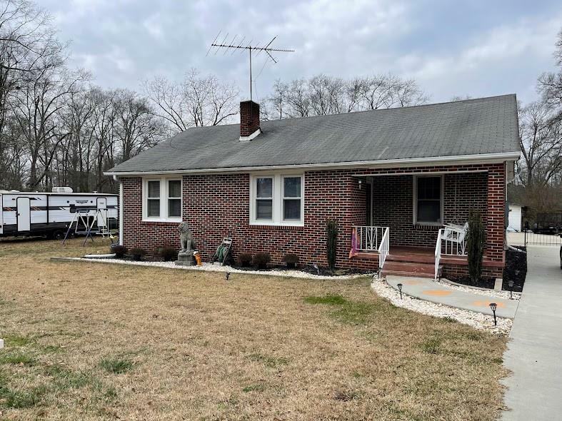 Property Photo: 502 Sherwood Avenue SC 29654