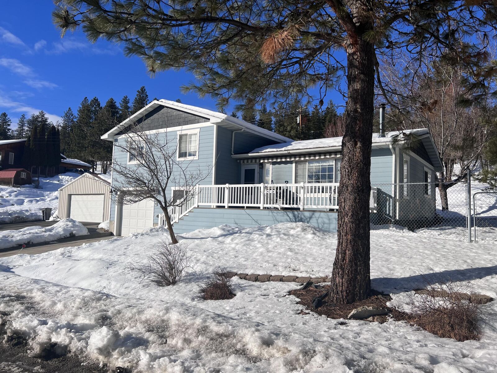 Property Photo:  1023 N Adams St  WA 99166 