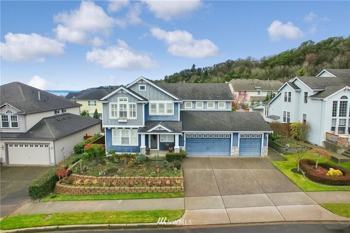 Property Photo: 1943 Lighthouse Lane NE WA 98422