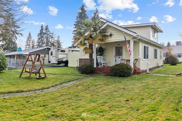 Property Photo: 1502 W Martin Street WA 98541