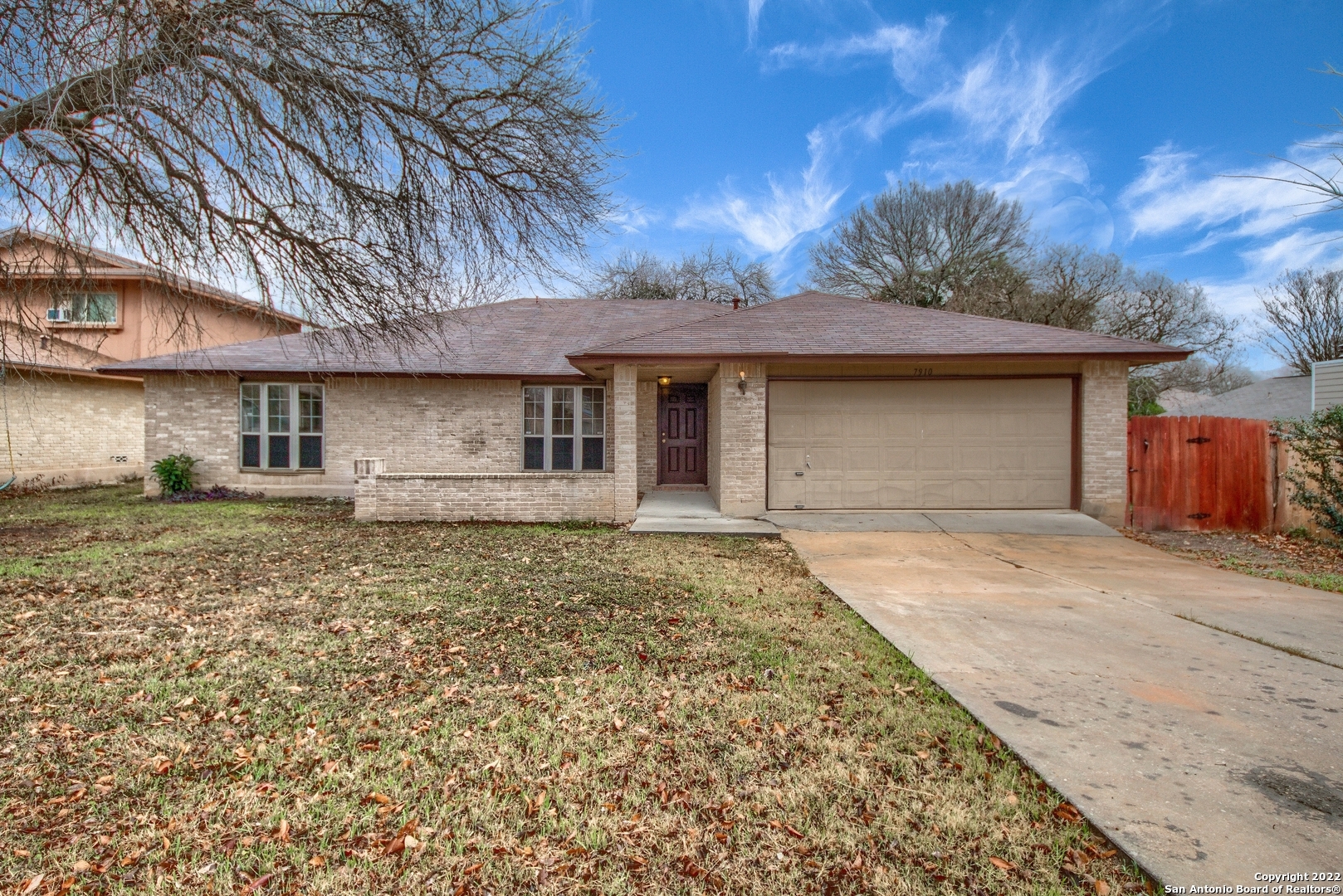 Property Photo:  7910 Forest Flame  TX 78239 